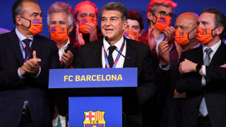 Президентът на Барселона Жоан Лапорта говори за ситуацията с удължаването