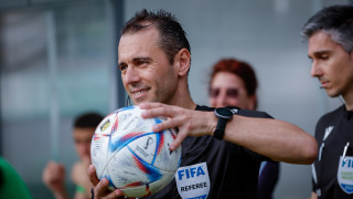 Явно нямаме достатъчно рефери че все едни и същи свирят