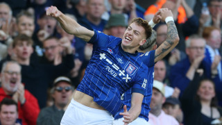 Челси обяви привличането на 22 годишния английски нападател Лиъм Делап от