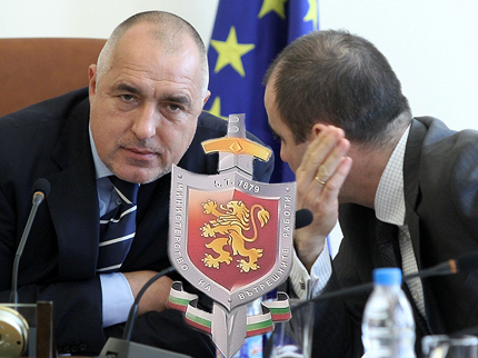 Цветанов си тръгва ако ме е лъгал, обяви Борисов