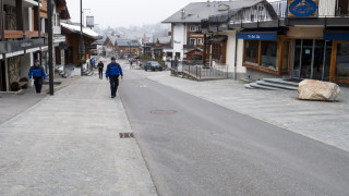 Швейцария вече има над 10 000 случая на заразени с