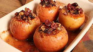 Печени ябълки