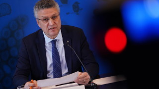 Ръководителят на Институт Роберт Кох заяви че броят на починалите
