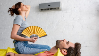 Ах лято време за слънчеви дни плажни разходки и