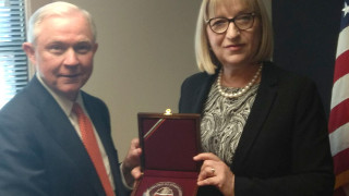 Министърът на правосъдието Цецка Цачева проведе работна среща с главния