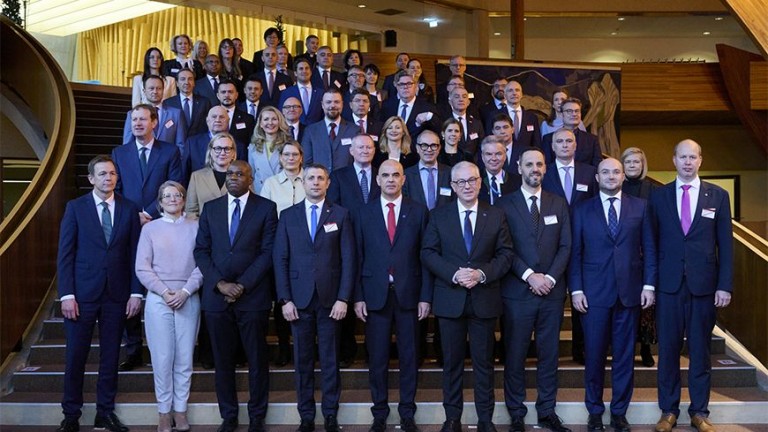 Изображение 744290