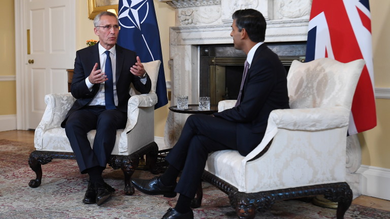 Ръководителят на НАТО прогнозира, че Обединеното кралство ще продължи да