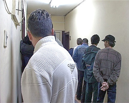 Безвъзмезден труд за хулиганите