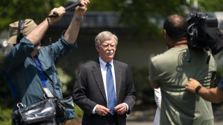 Болтън обясни действията на САЩ във Венецуела с нарастващото влияние на Русия и Китай