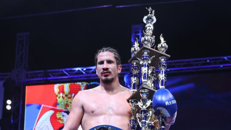 Милош Цветичанин беше максимално затруднен от мароканец