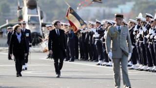 Френският президент Еманюел Макрон ще увеличи военните разходи през следващите