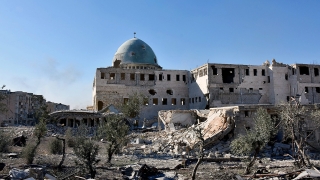Силите на Асад си върнаха контрола над източните части на Алепо