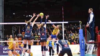 Български съдии получиха престижни назначения като ще свирят полуфинални и