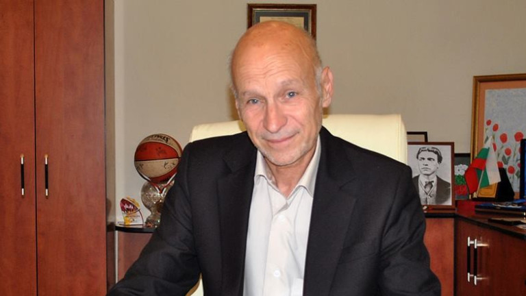 Кметът на Хасково няма да хвърля оставка