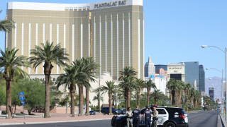Загиналите при стрелбата в Лас Вегас вече са 59 а