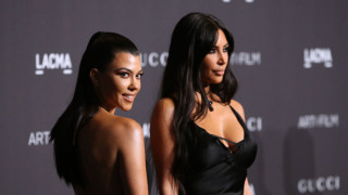 В САЩ риалитито The Kardashians което проследява живота на една