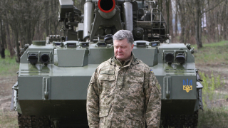 Порошенко разреши на чужденци да служат в украинската армия
