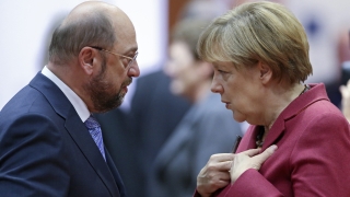Социалдемократите предупредиха Меркел: Членовете ни трябва да бъдат убедени