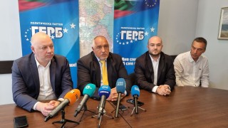 Лидерът на ГЕРБ Бойко Борисов заяви в Бургас че предстои