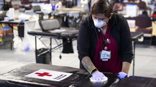 Нов мрачен рекорд в САЩ Властите отчетоха нови 2569 починали