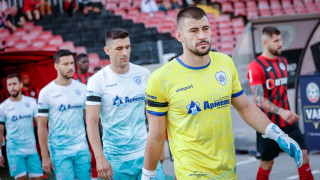 Вратарят на Черно море и националния отбор Иван Дюлгеров може