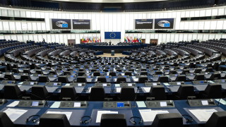 Европарламентът иска България и Румъния в Шенген до края на годината