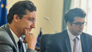 Служебният министър на правосъдието Крум Зарков проведе онлайн среща с