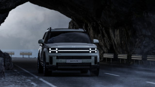 Лятото е точното време за представянето на нов автомобил защото какъв