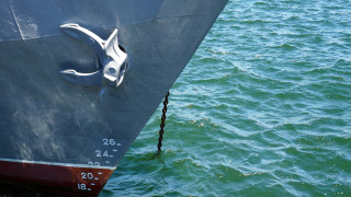 Индийски военноморски антипиратски патрул е прехванал отвлечения български товарен кораб