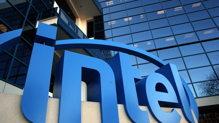 Американският производител на чипове Intel ще инвестира 25 млрд. долара