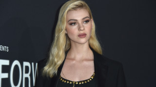 Бруклин 20 годишният син на Дейвид и Виктория Бекъм отново е