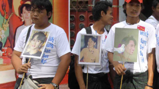 Хунтата в Мианмар пуска дисидент след 15 г. домашен арест