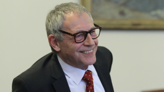 В момента се правят много полезни неща в българската култура