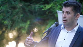 Още по високи пенсии ръст на минималната работна заплата който изпреварва