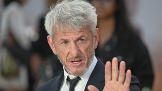 Преди по време и след церемонии като Златен глобус винаги