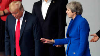 Започнаха протестите във Великобритания във връзка с визитата на президента