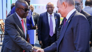 Путин пред африкански лидери: Не можем да спрем да стреляме, когато сме атакувани