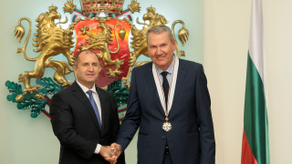 Легендата на българския баскетбол Атанас Голомеев получи най високото държавно отличие