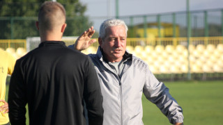 Новият треньор на Ботев Пловдив Ферарио Спасов говори пред клубния