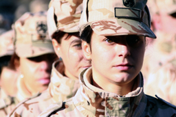 Искат по-малко жени в сухопътните войски