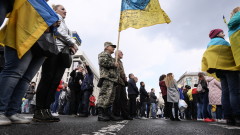 Мир в замяна на земя - болезнена перспектива за украинците