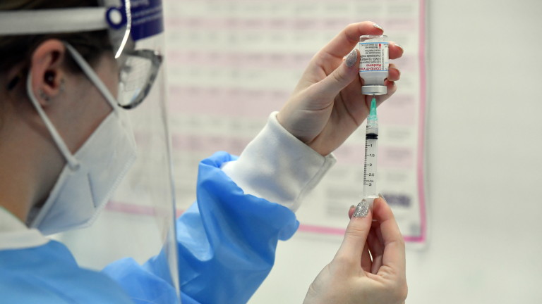 Производителят на ваксини Moderna заведе дело срещу конкурентите си Pfizer