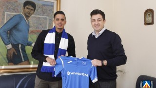 E започна се Всъщност то никога не е спирало Това