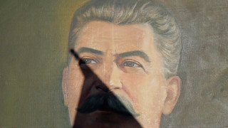 Руски съд постанови повече от 3 г затвор за уважавания