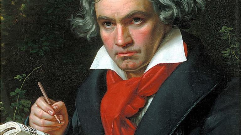Компютър "дописва" недовършената Десета симфония на Бетовен