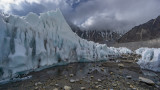  Шпионски спътници разкриват трагично размразяване на хималайски ледници 