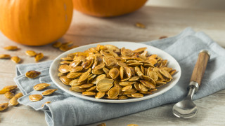 Защо да ядем повече тиквени семки