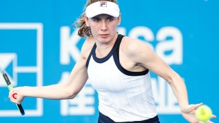 Рускинята Екатерина Александрова спечели турнира на твърди кортове в китайски
