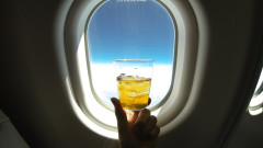 Чехия забранява алкохола на правителствени полети