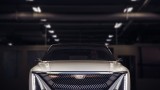  Cadillac показа свръхлуксозното електрическо SUV Lyriq, което дава обещание голям пробег 